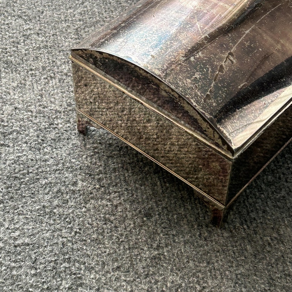 Pottery Barn Jewelry Box‎ Silver Mirror Domed Lid 10 X 10 Lock Key Velvet Lined - Picture 6 of 13